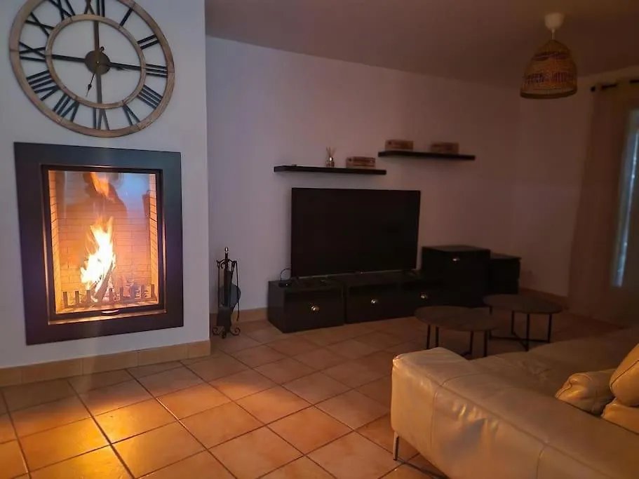 Villa De 2 A 10 Personnes Tarif En Fonction Du Nombre De Personnes Vonnas Frankreich